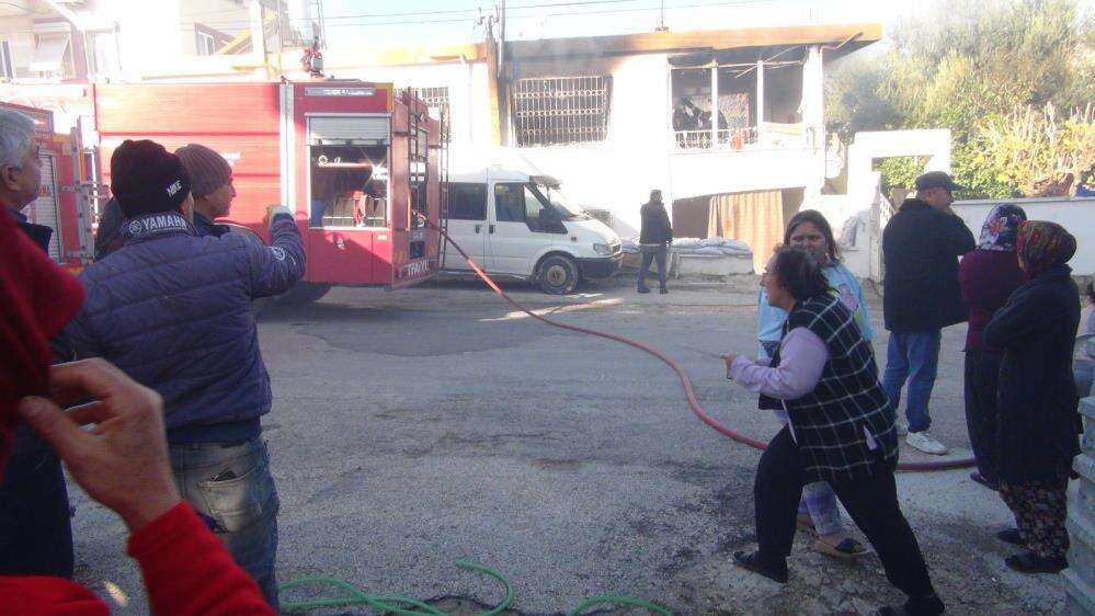 Yangın faciası! Anne markete gitti, sobadan çıkan alevler 2 kardeşi öldürdü 5